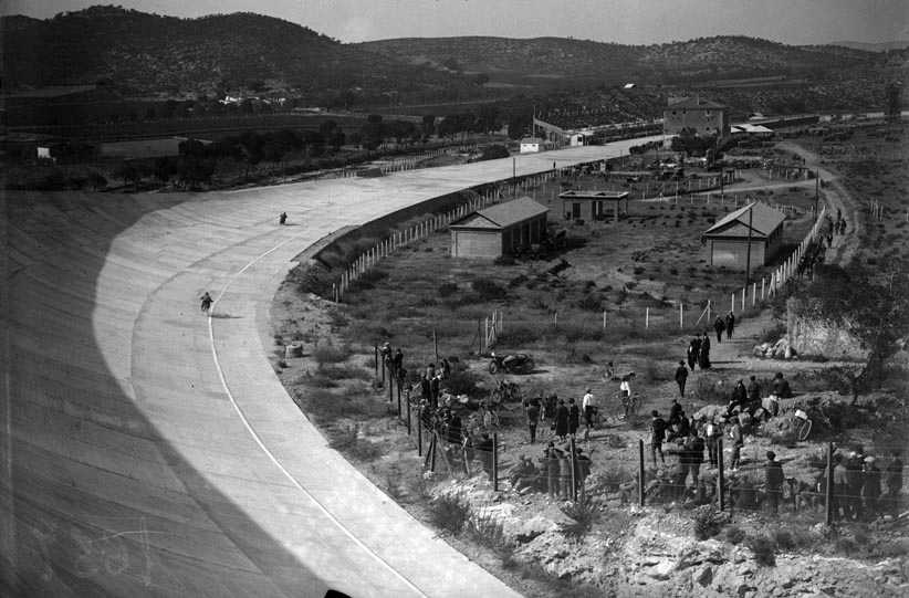 ¿Cómo era la cantina del Autòdrom en los años 20?