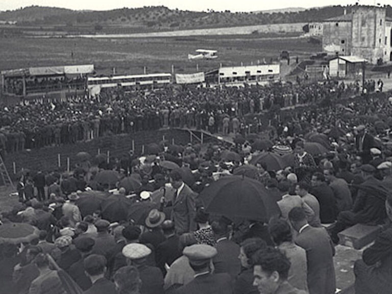 When the Autódromo de Terramar hosted political rallies